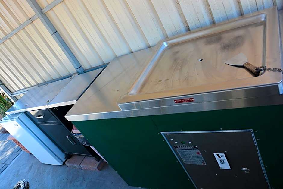 Augusta Courtyard Motel