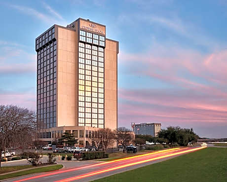 Crowne Plaza Dallas Market Ctr - Love Field By IHG