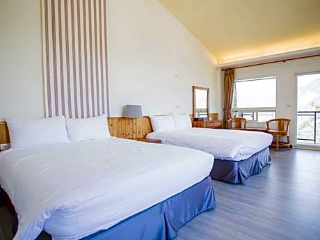 Comfort Quadruple Room