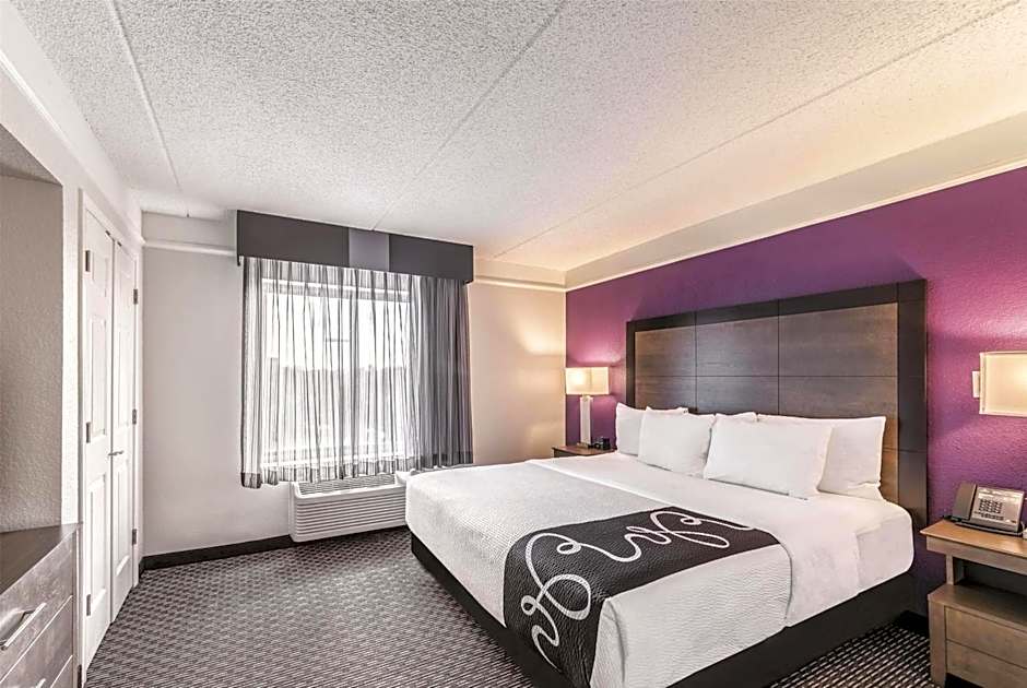 La Quinta Inn & Suites by Wyndham Austin Airport