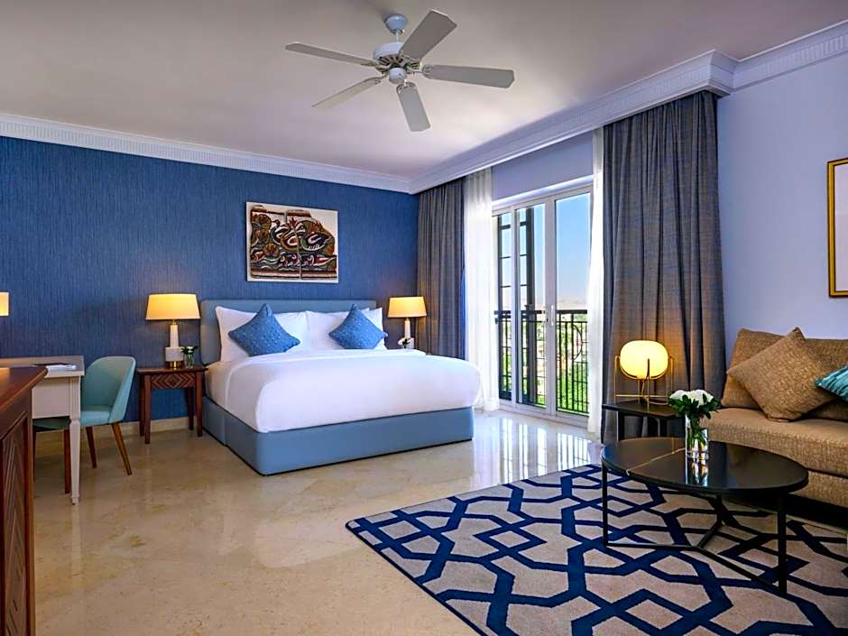 Photo 1 of 2 of Business Suite