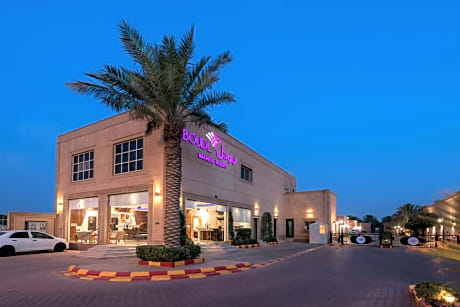 Boudl Al Nakheel