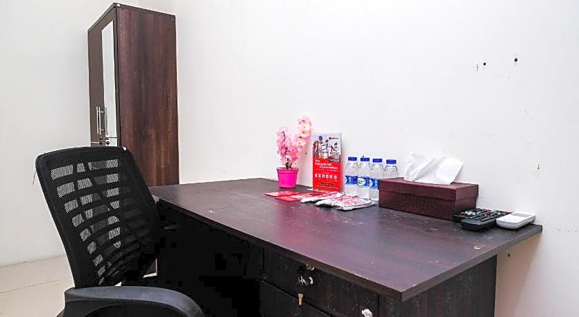 RedDoorz Syariah near RS Hermina Yogyakarta