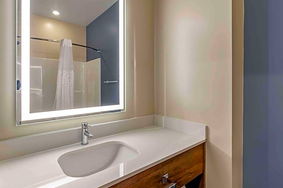 Extended Stay America Premier Suites - Harrisonburg