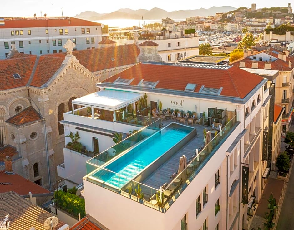 Five Seas Hotel Cannes, a Member of Design Hotels