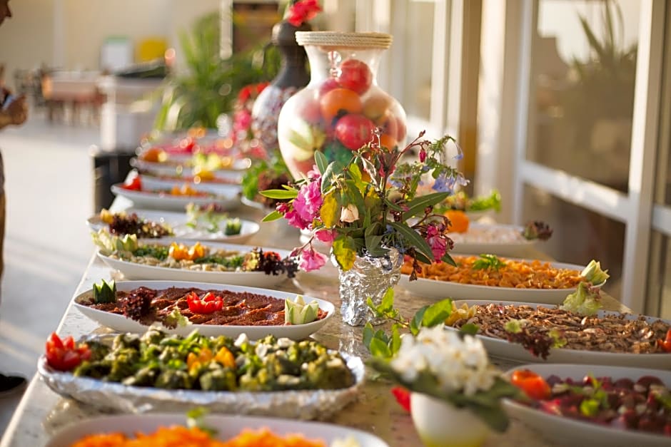 Tuntas Family Suites Kusadasi