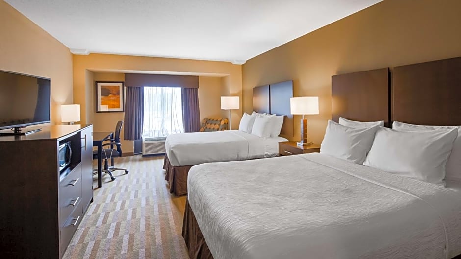 Best Western Plus Thornburg Inn & Suites