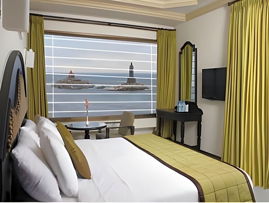 Photo 1 of 4 of Suite