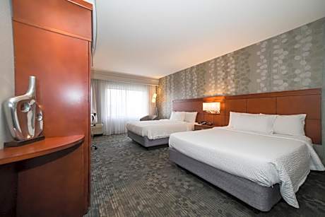 Queen Room with Two Queen Beds