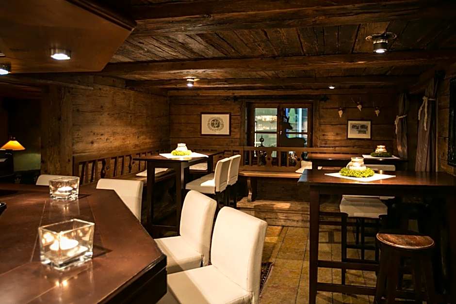 Hotel Hirsch