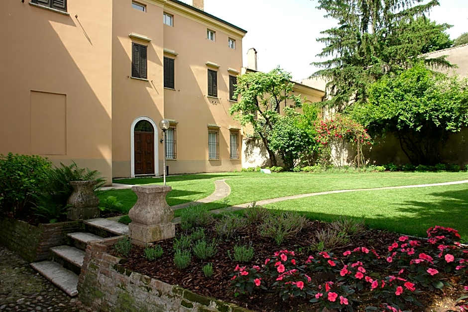 Residence In Centro