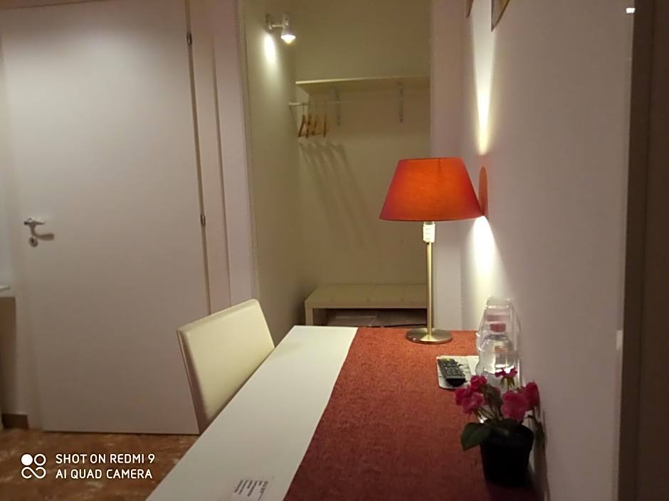 Bed & Breakfast Fontanarossa Airport -Private Parking-