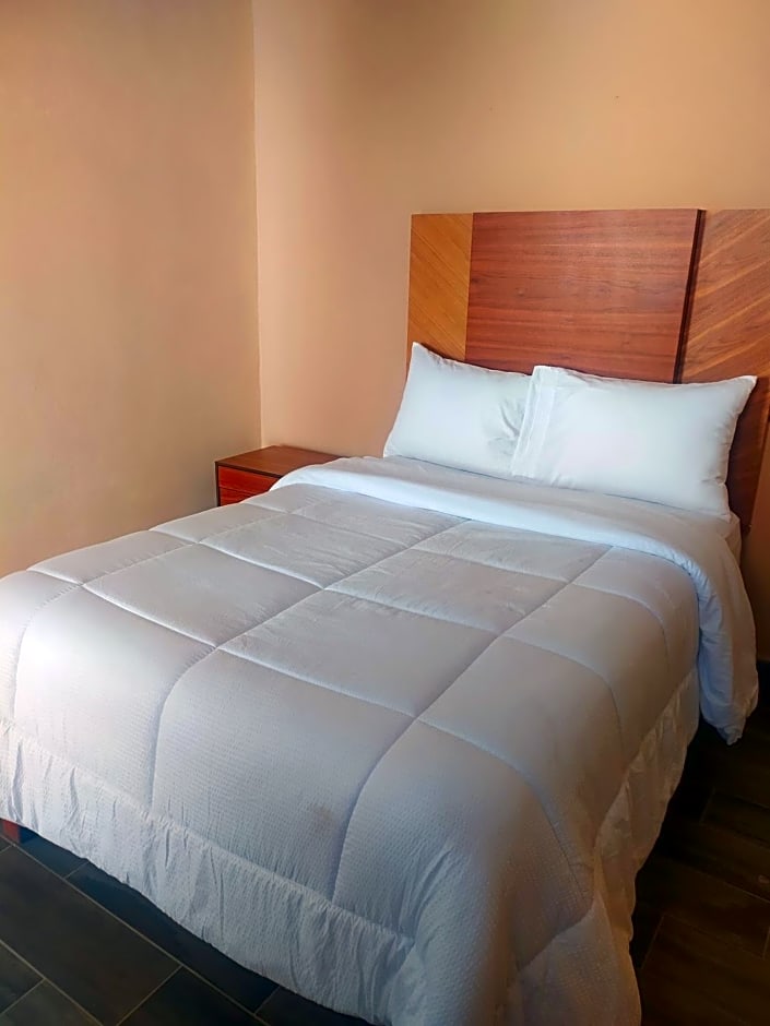 Oxi Hotel