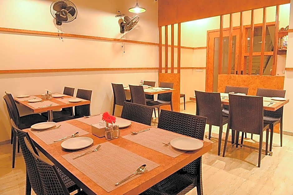 Malvan's Aishwarya Hotel