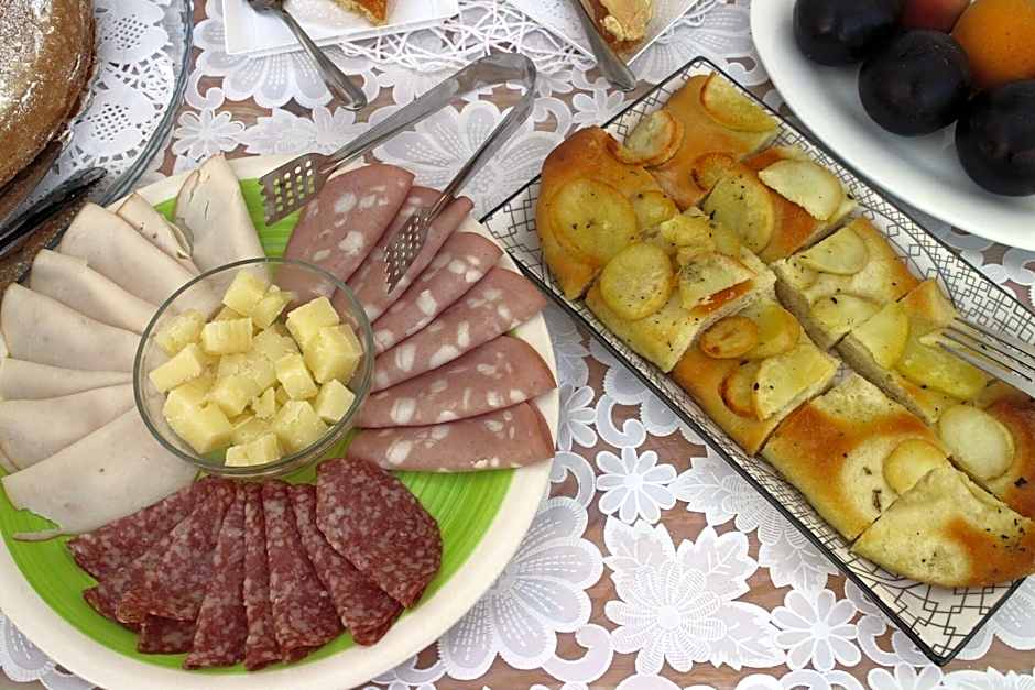 Noto Da QuassÃ¹ Relax B&B