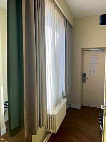 Budget Single Room