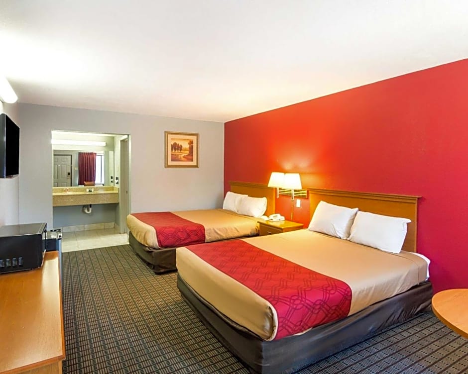 Econo Lodge Wichita Falls Downtown