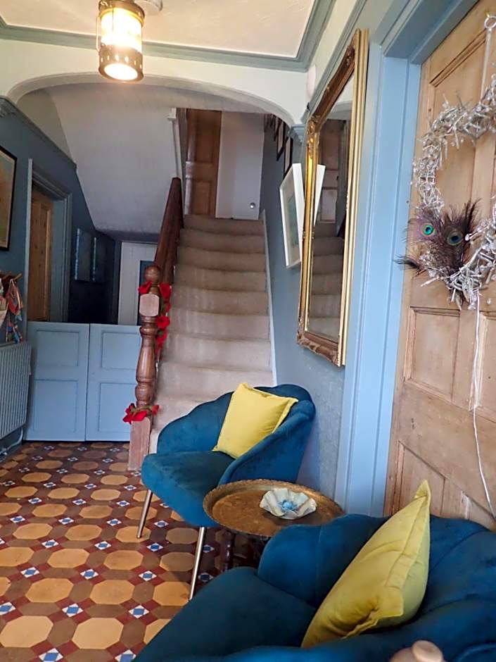 Newberry Beach lodge