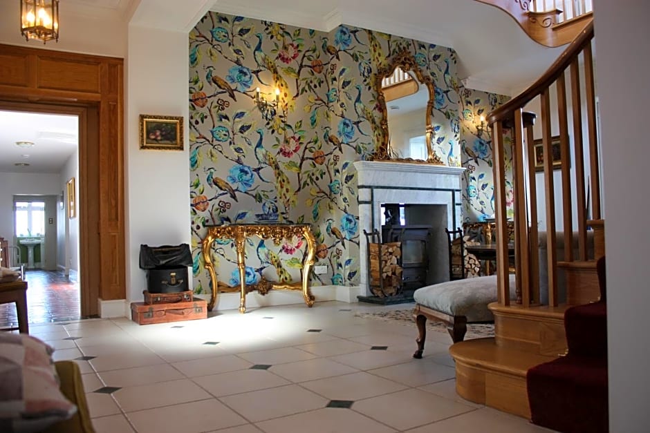 Eagle House - Award Winning B&B and Apartment