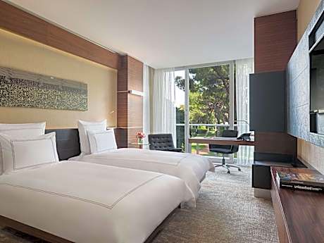 Swiss Executive Room Sea Twin