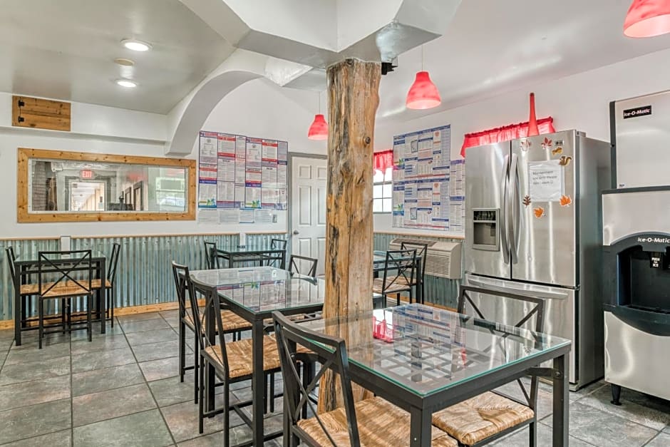 OYO Hotel Houston, TX near Medical Center NRG Stadium