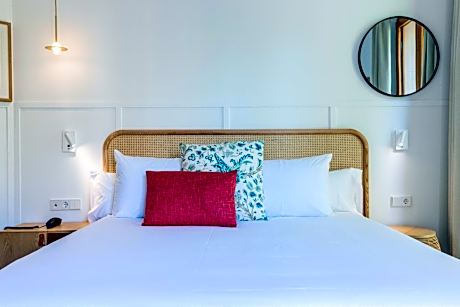 Double Single Use Room