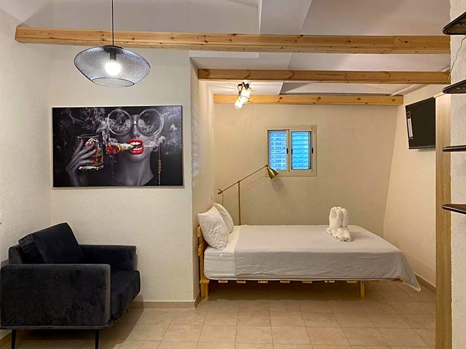 Maya Guest House - German Colony & Baháí Gardens, Haifa