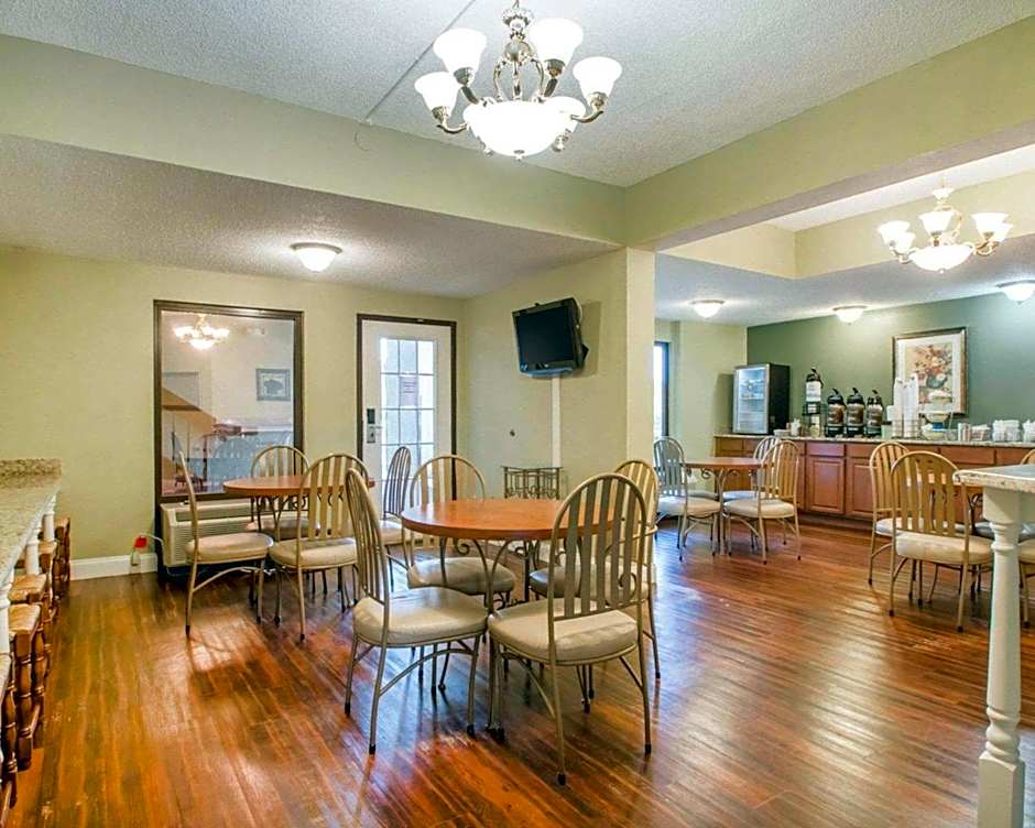 Quality Inn & Suites Ridgeland