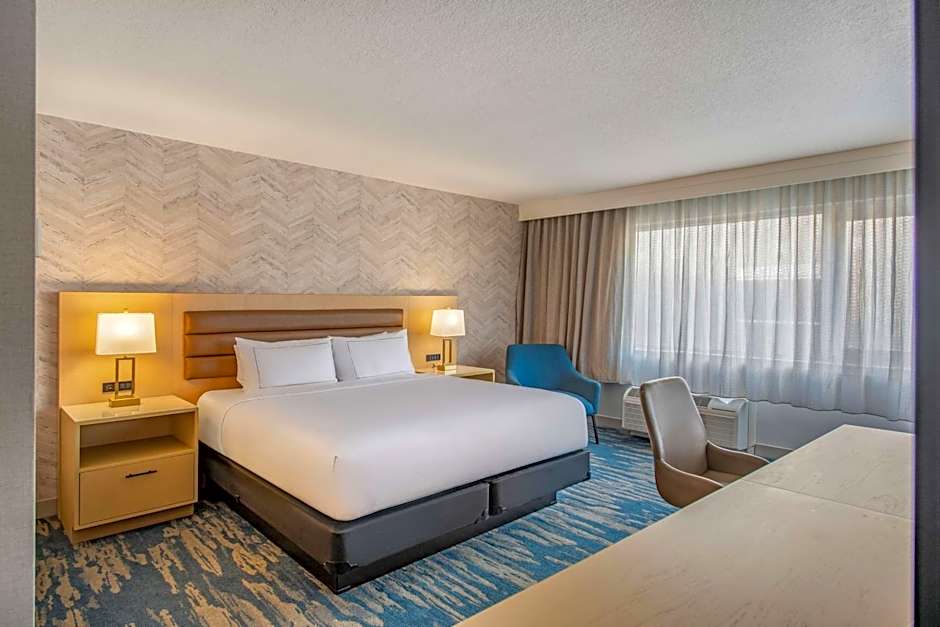 DoubleTree by Hilton LAX - El Segundo