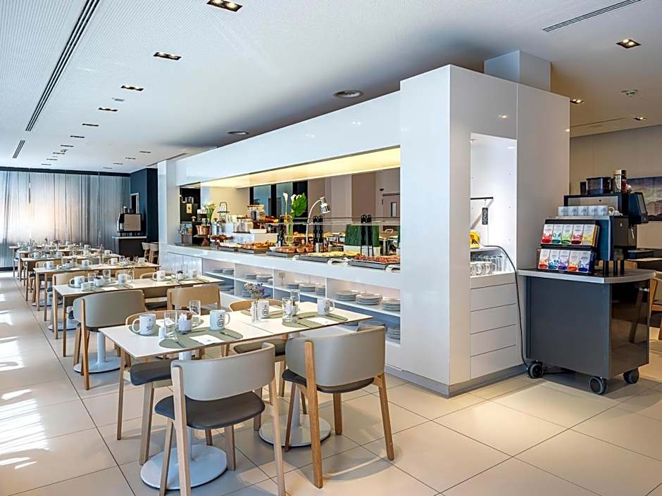 Eurostars Book Hotel
