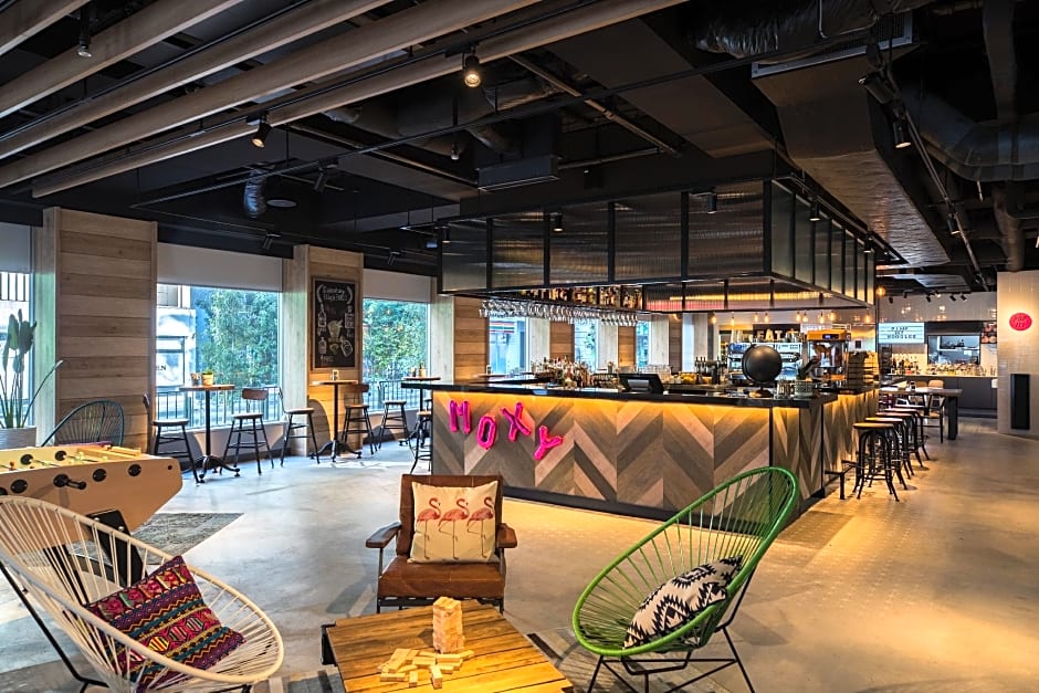 Moxy by Marriott Tokyo Kinshicho