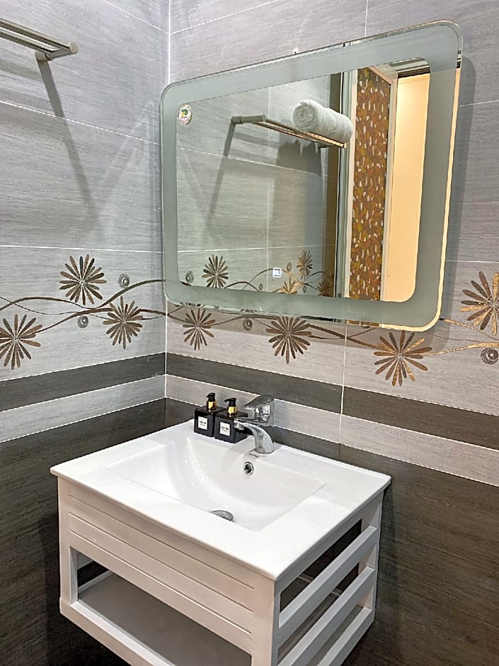 Ngoc Huyen Hotel Branch 2