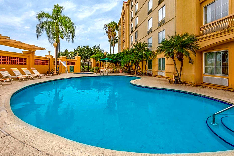 La Quinta Inn & Suites by Wyndham Lakeland West
