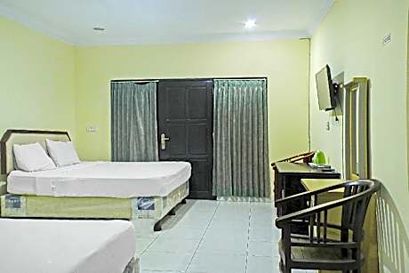 Suite Triple Room