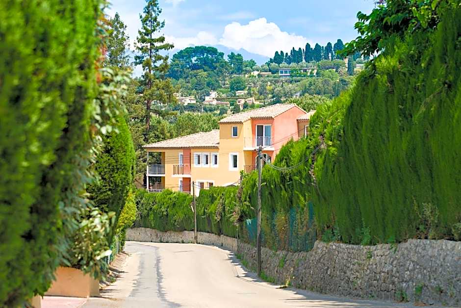 Adonis Mougins