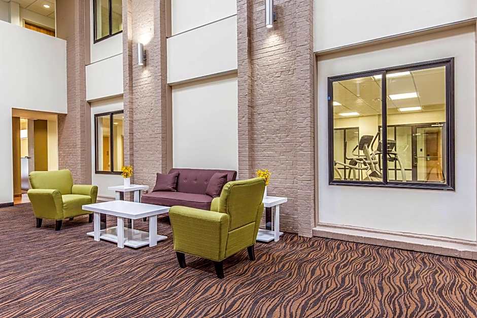 Sleep Inn Dallas Love Field-Medical District