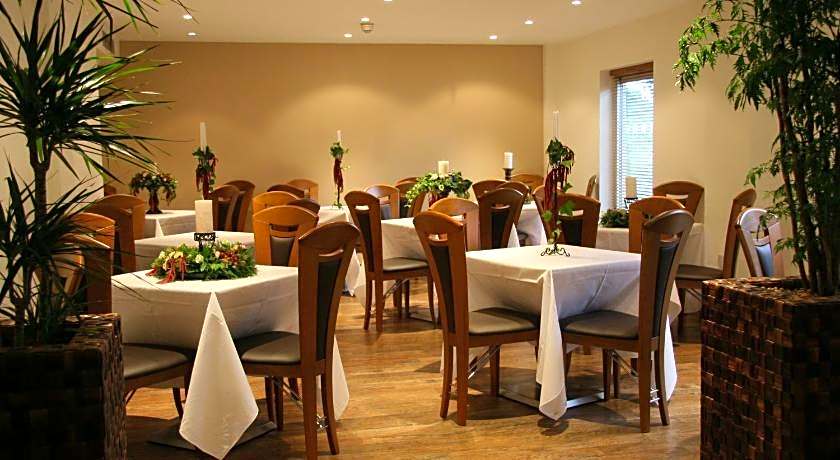 Ramada London North M1