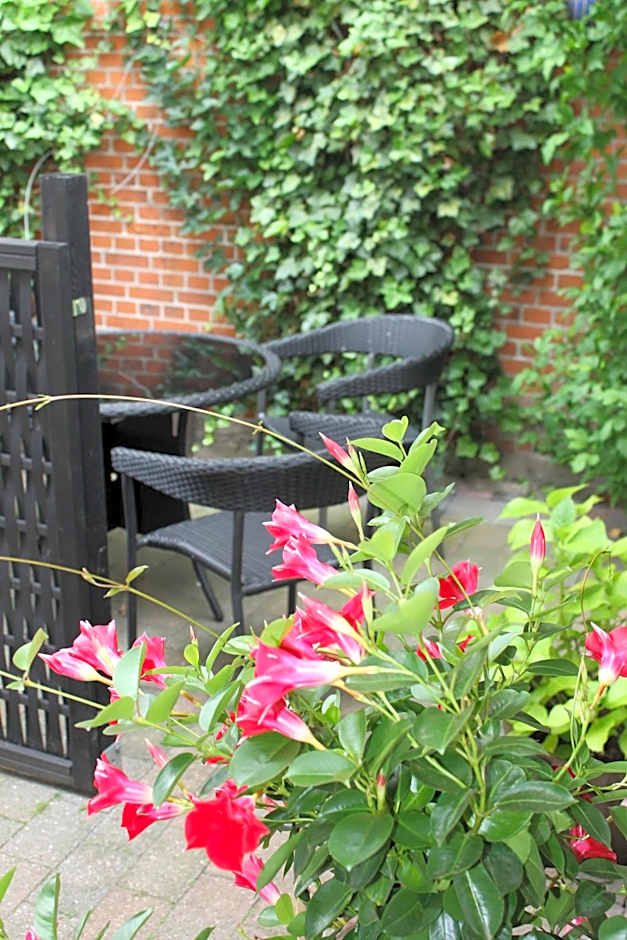 Amalie Bed and Breakfast & Apartments