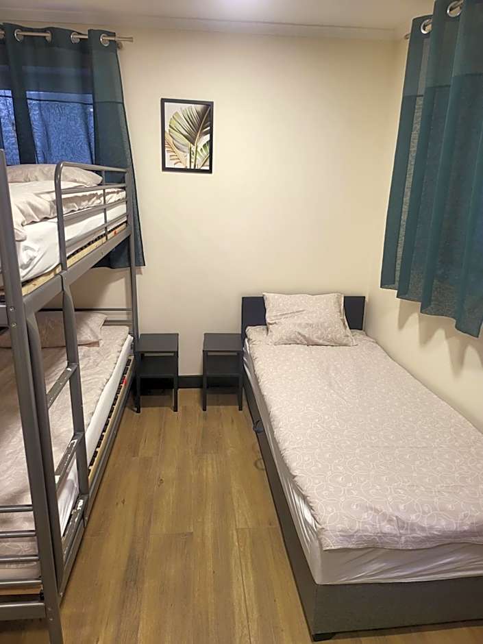 Rooms4Rest Bokserska - Private rooms for tourists - ATR Consulting Sp, z o,o,