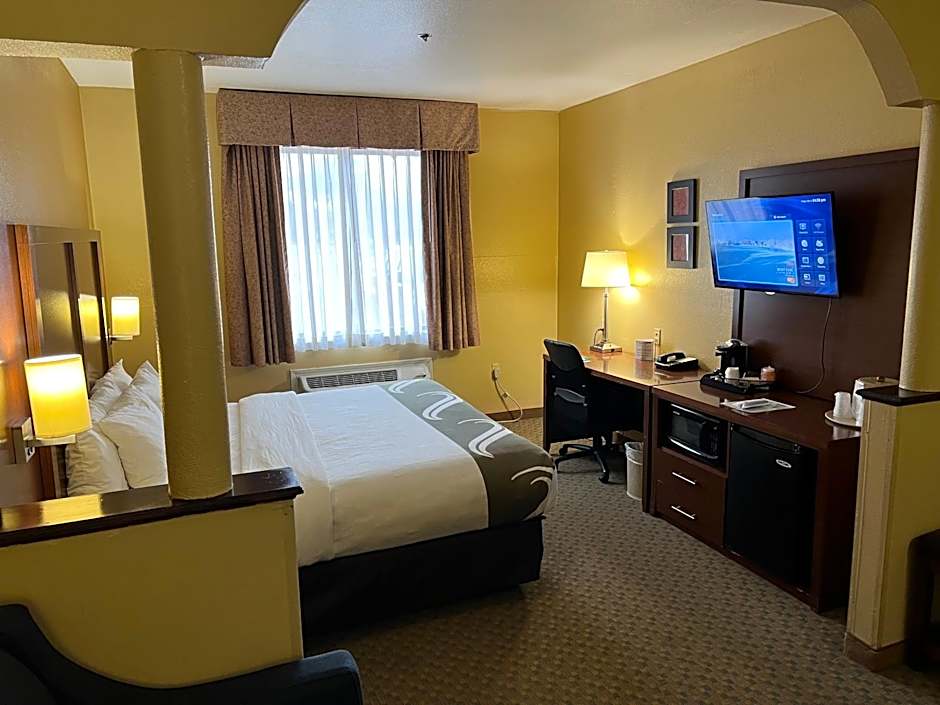 Quality Suites Midland North Loop 250