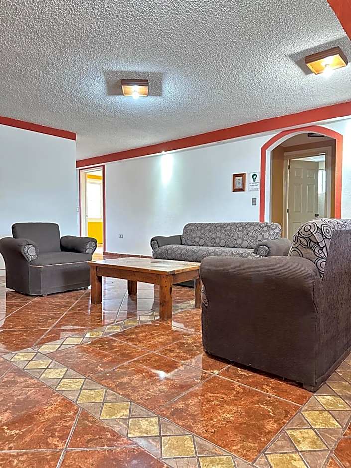 Hotel & Suites Cerro Roj0