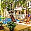 Siesta Fiesta Hotel Adults Only - 5th Avenue