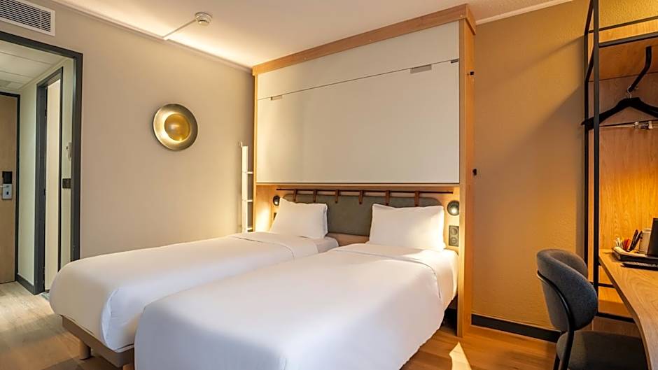 Campanile Paris Ouest - Pont De Suresnes