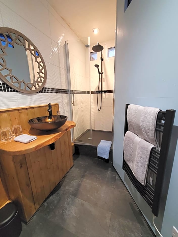 Farmhouse B&B Family stay or Romantic break, on our smallholding close to Narberth