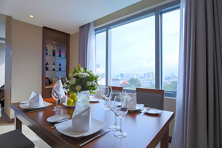 EdenStar Saigon Hotel & Spa