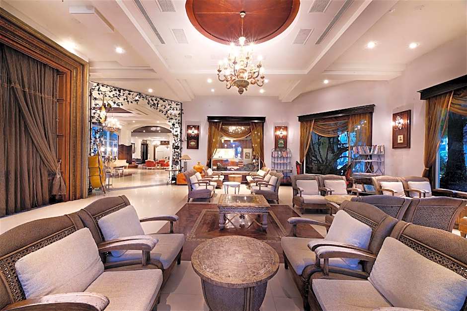 Shangrila Boutique Hotel