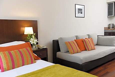 Junior Suite (2 Adults + 1 Child)