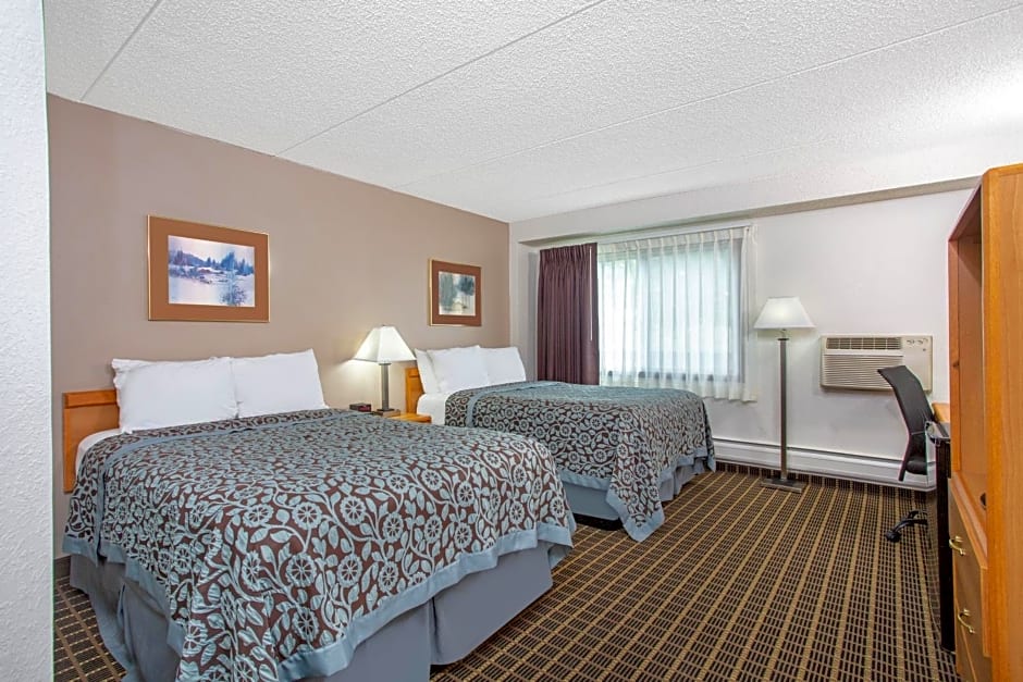 Days Inn by Wyndham Fond du Lac