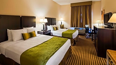 2 QUEEN BEDS,NSMK,PILLOWTOP,MICRFG,HISPD,COFMKR,HAIR,FULL BREAKFAST