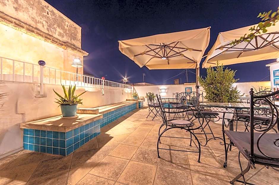 The Crown Palace - Gallipoli